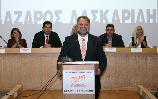 Λασκαρίδης: &quot;Να σταματήσει ο δήμαρχος τα πάρε-δώσε με τη Χρυσή Αυγή. Δεν έχουν θέση στον εορτασμό της 28ης Οκτωβρίου οι υμνητές του ναζισμού&quot;